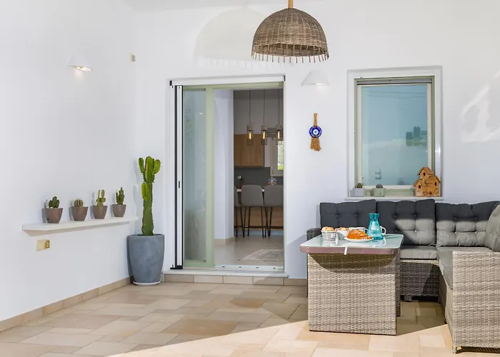 Сasa de vacaciones In Blue Logaras Piso Livadi